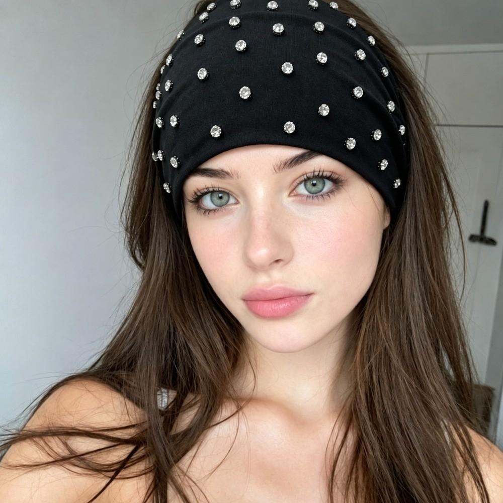 Wide Punk Rivet Hair Bands Soft Elastic Sports Headband Punk Studded Headband Hair Accessories