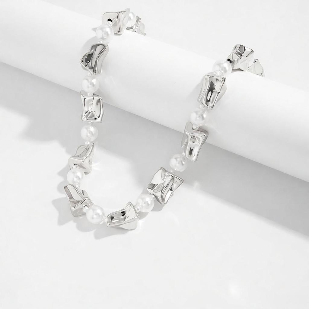 Geometric Punk Style Irregular CCB Necklace with Faux Pearls