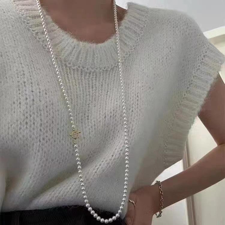 French-style double-layered long pearl necklace baby Pearl necklace, a delicate and stylish chain for sweaters and necks, designed for women