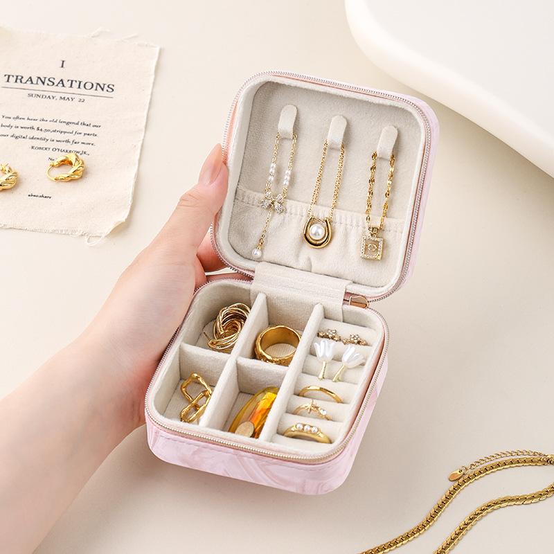 

Jewelry Box Small Square Mini Zipper Portable Jewelry Box Ring Necklace Storage Box 10*10*5cm