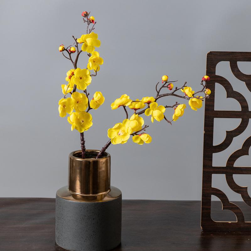 1PC Fiore Artificiale Ramo di Fiori di Pruno Fiore Real Touch per Tavolo Bouquet da Sposa Decorazione per la Casa Accessori per Ghirlande Natalizie