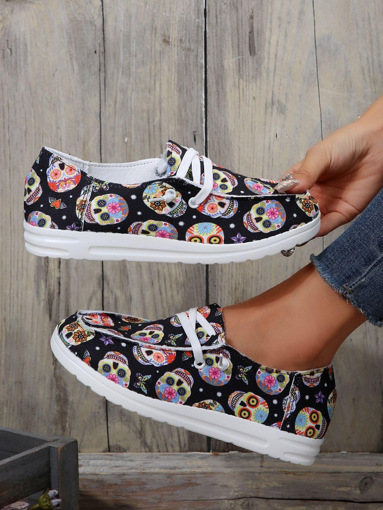 

Большие размеры весна и осень новые повседневные туфли на шнуровке с неглубоким горлом туфли на плоской подошве популярные туфли с граффити-пятном 40