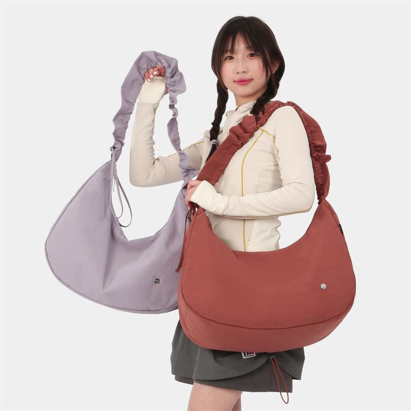 Lightweight Shoulder Bag Women's Crossbody Bag Travel Nylon Underarm Bag