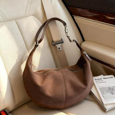 New Retro Comfortable Simple Hobo Bag Women Large Capacity Versatile Texture Crossbody Shoulder Bag Korean Style Matte Horn Bag