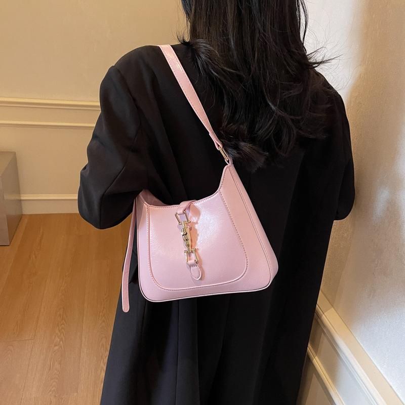 Early spring new fashion niche design small lock armpit bag shoulder crossbody trendy women's bag