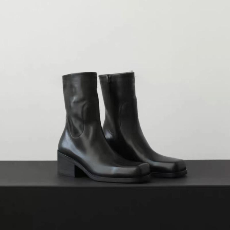 Niche Thick Heel Medium Tube Knight Boots Women's Pile Short Boots Thin Boots High Heel Martin Boots Small Ankle Boots