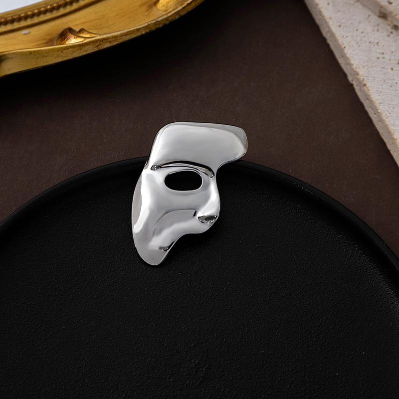 

Retro Mask Brooch, Simple Personality Face Pin, Niche High-End Suit Accessories