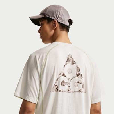 Nike ACG T Shirts Men s Beige Crew Neck Moderate S