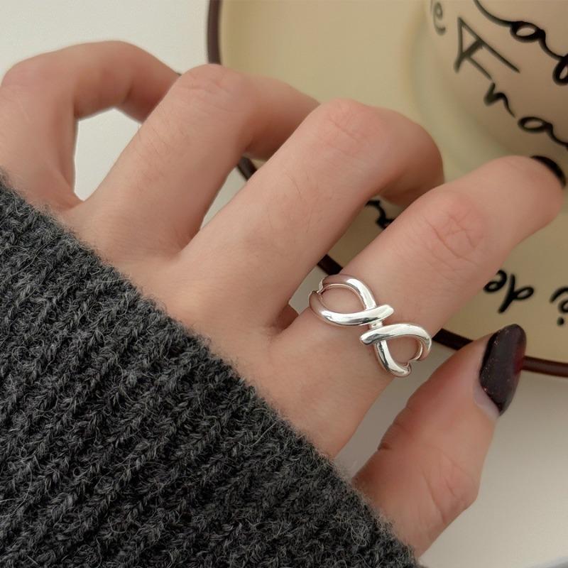 925 Sterling Silver Retro Plain Silver Ring for Women Does Not Fade, Light Luxury, High-end Sense, Versatile Opening Fashion Personality Ring