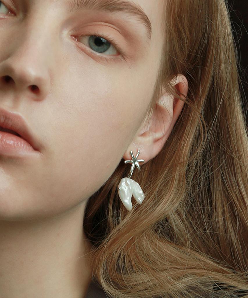Poppi The Classical Star Earrings No.5