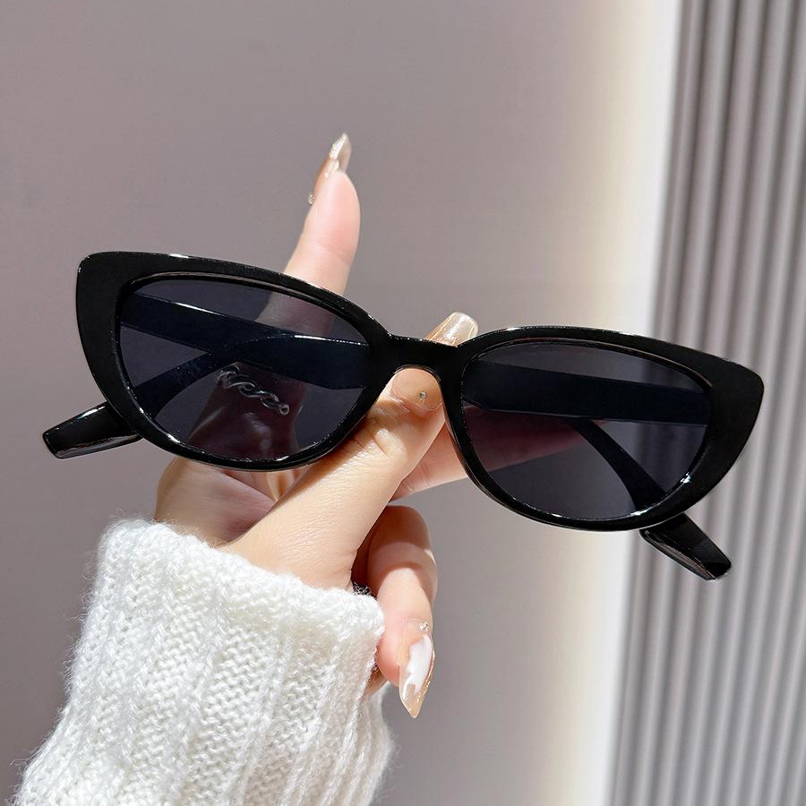 Fashion Cat Eye Sunglasses Women  Luxury Brand Classic Vintage Sun Glasses for Ladies Shades UV400 Trendy Travel Sunglass