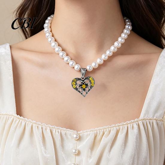 Zierliche Anhängerkette Herz Halskette für Damen, Bayerische Strass Sexy Brust Extra Lange Halskette, Vintage Oktoberfest Korsett Schmuck Zubehör