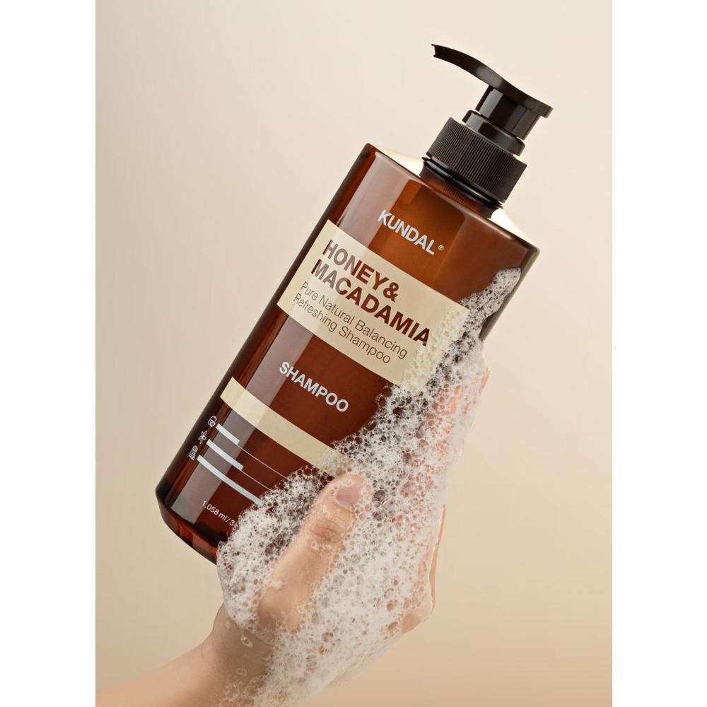 KUNDAL Shampoing Nature Miel et Macadamia Parfum Acacia Moringa, 1,058 L, 2 unités