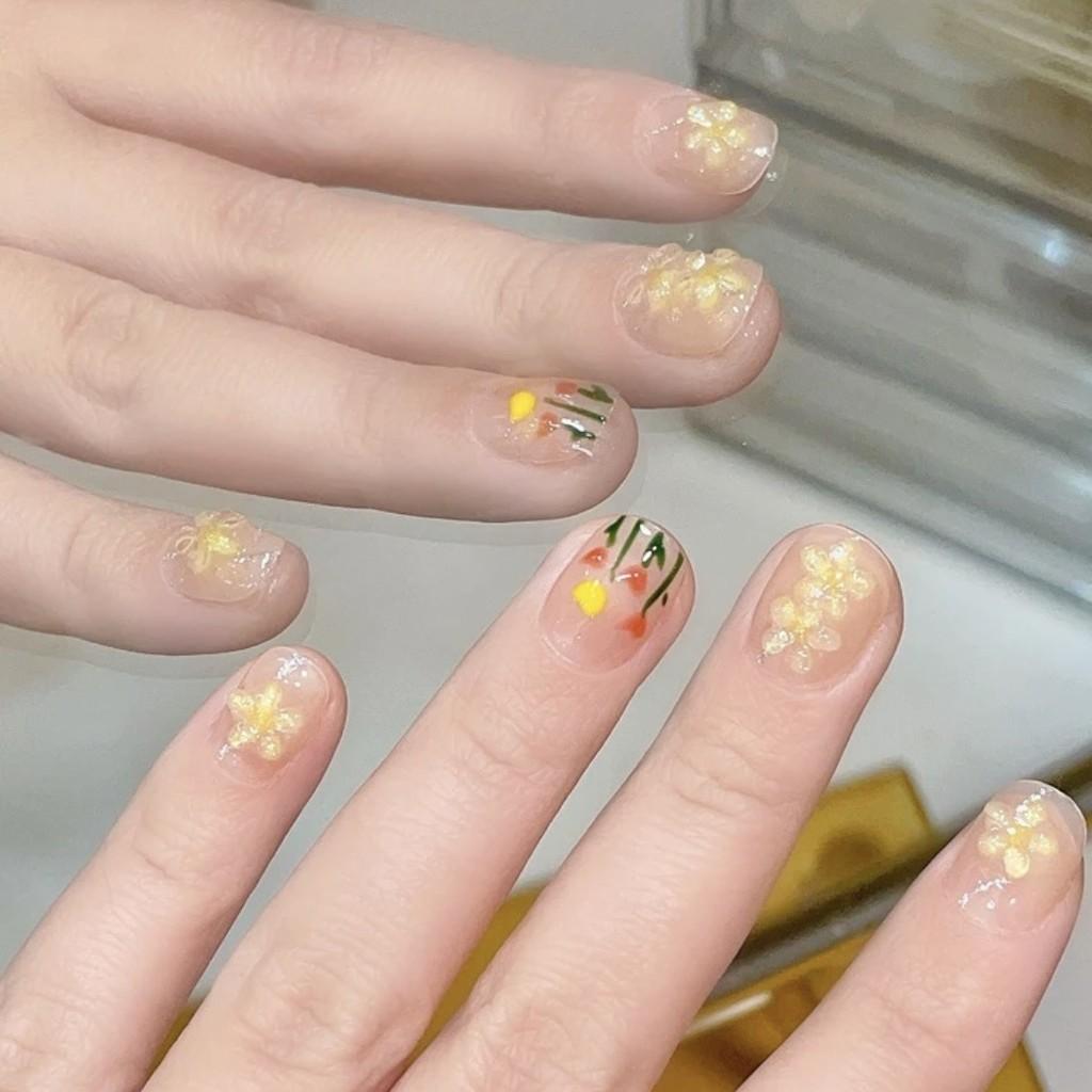 Ice Transparent Short Nude Flower Cute Milk Yellow Fresh Wearable Nail Sticker