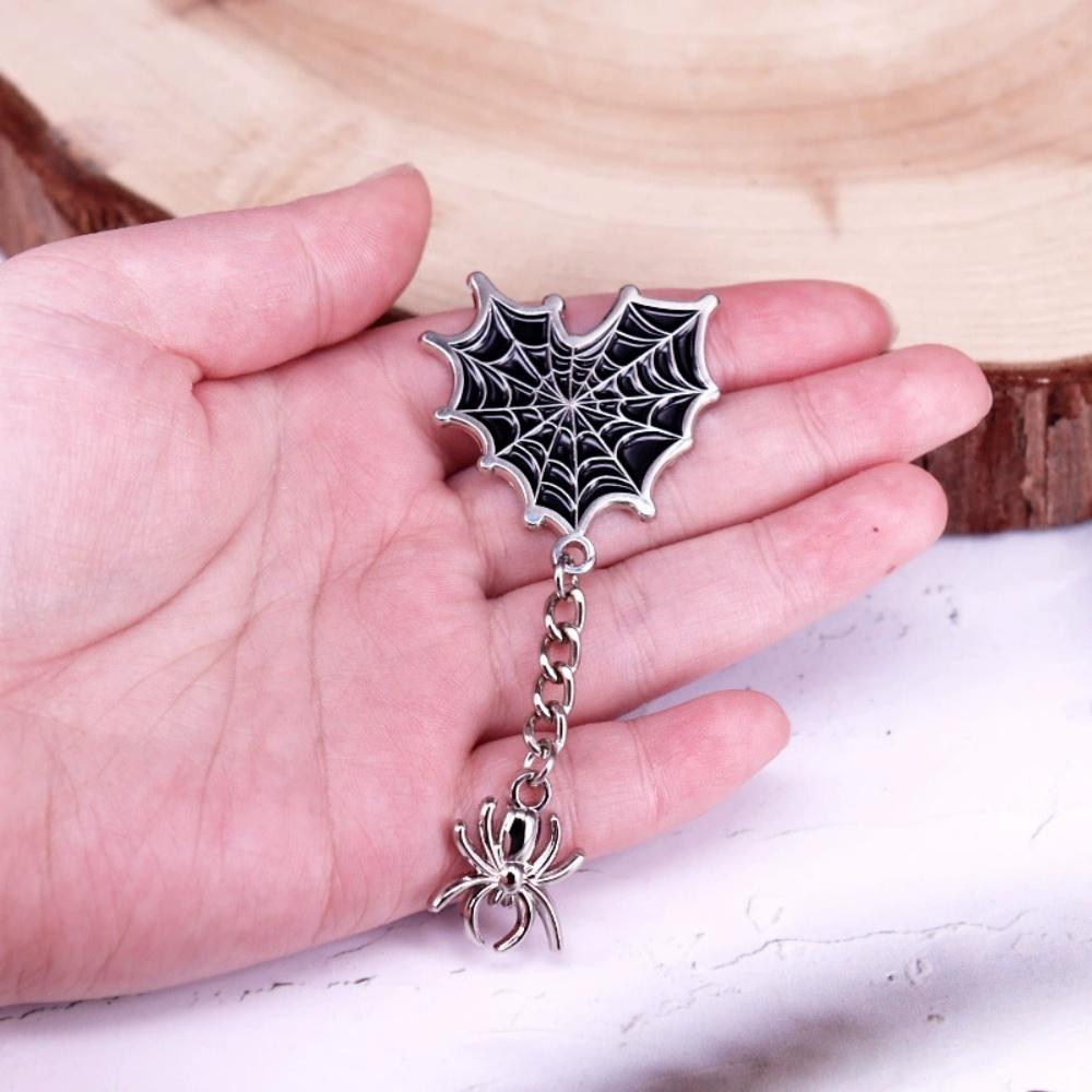 Personalized Spider Web Pendant Brooch Unisex Unique Fashion Versatile New Gothic Badge Horror Element Jewelry