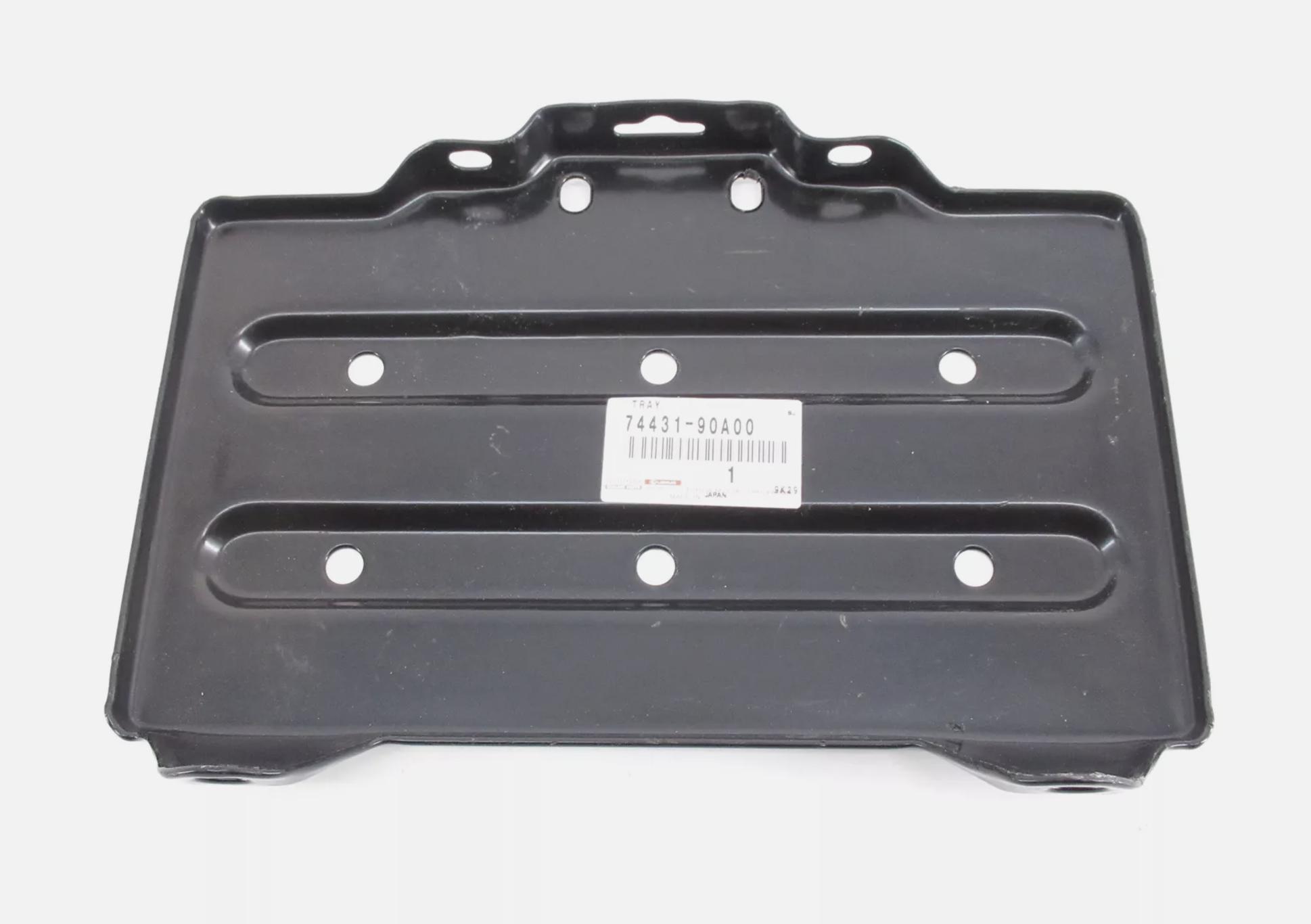 

TOYOTA Genuine LAND CRUISER BJ60 FJ62 HJ60 Battery Tray 74431-90A00