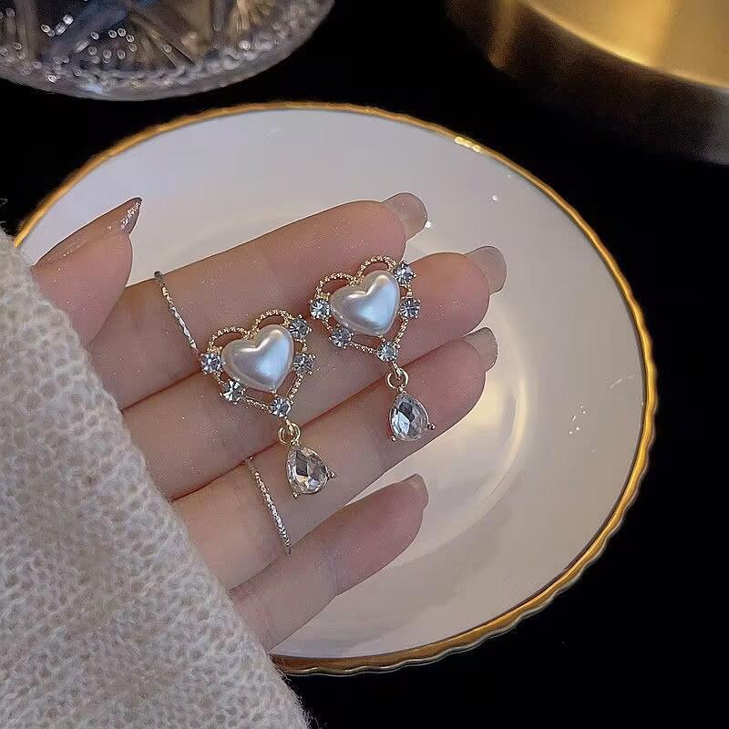 1 Pair Pearl Drop Earrings Trendy Shiny Rhinestone Gold Color Tassel Dangle Earrings For Women Party Jewelry Accessories Gift