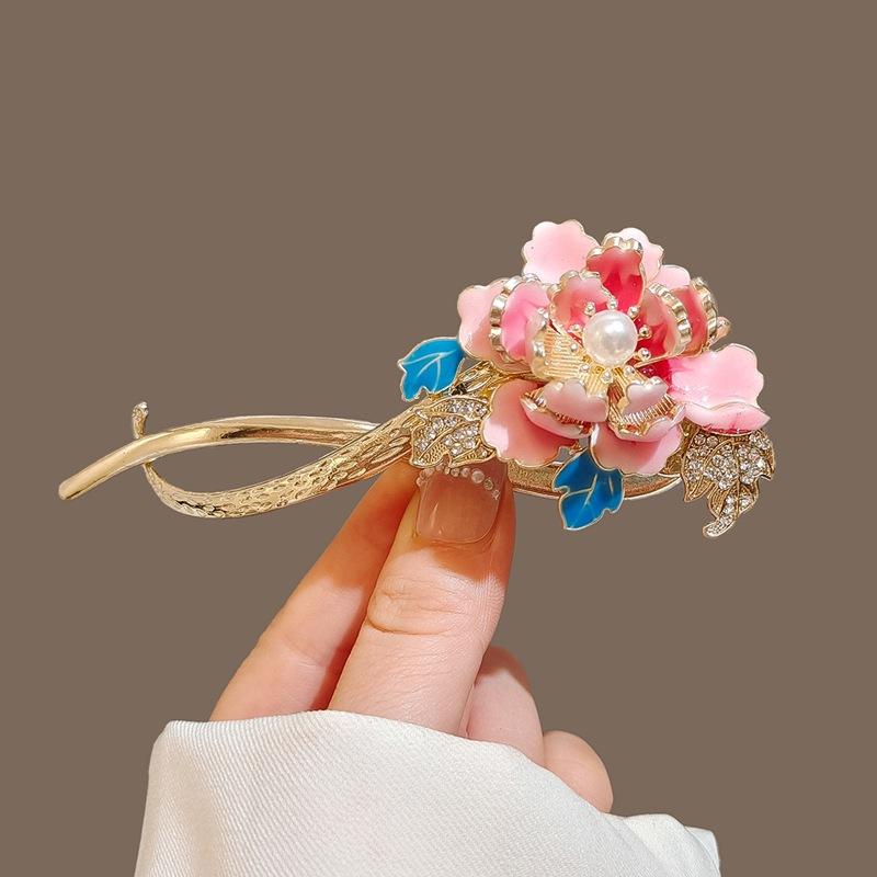 Factory direct fashion flower pearl twist clip elegant hairpin Internet celebrity head spring clip