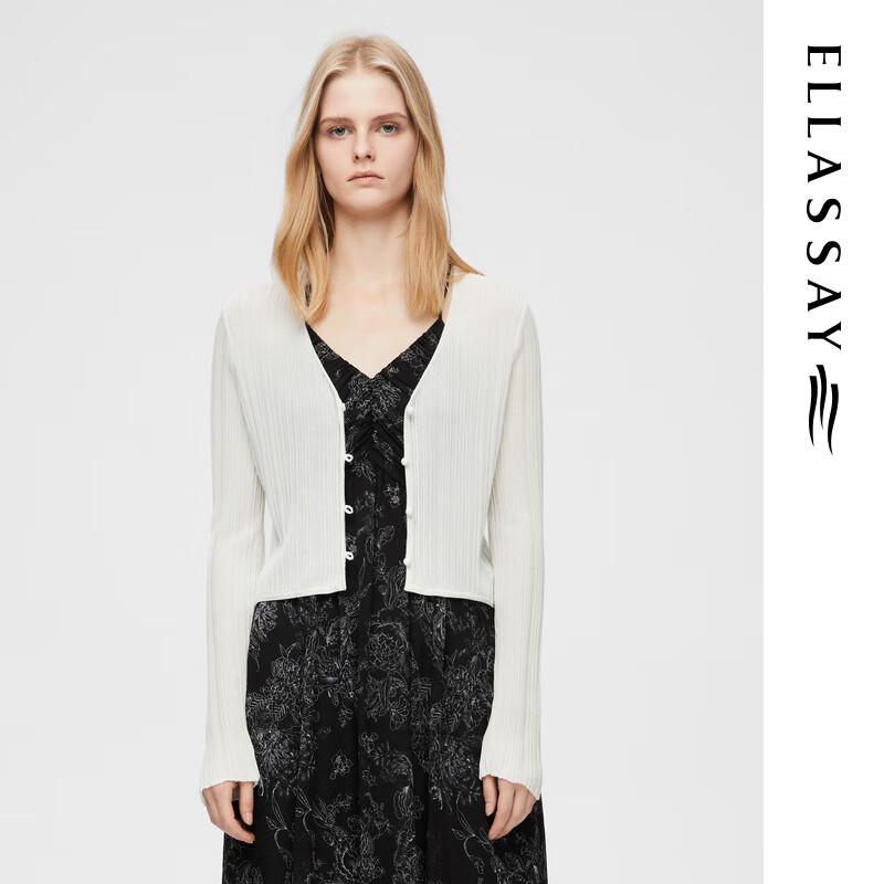 ELLASSAY Women's 2025 Early Spring Cotton-Blend Slim-Fit V-Neck Knit Top