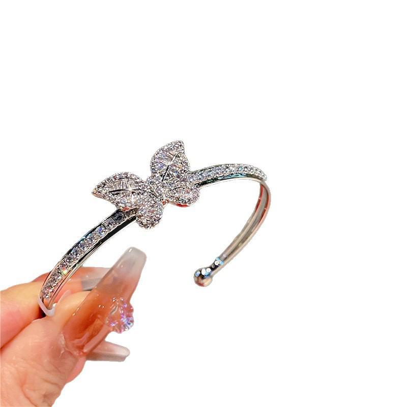 Zircon Korean Style Open Bangle: Fashionable, Simple, Luxurious Jewelry for Women