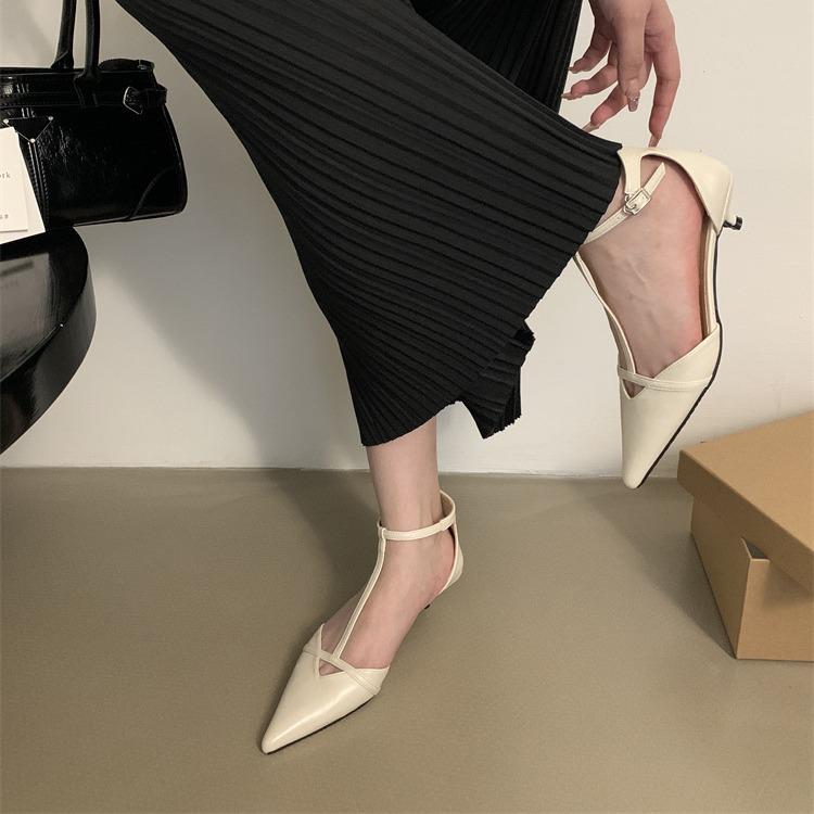 2025 new celebrity temperament versatile commuter work shoes French sense gold hollow single shoes women's shoes