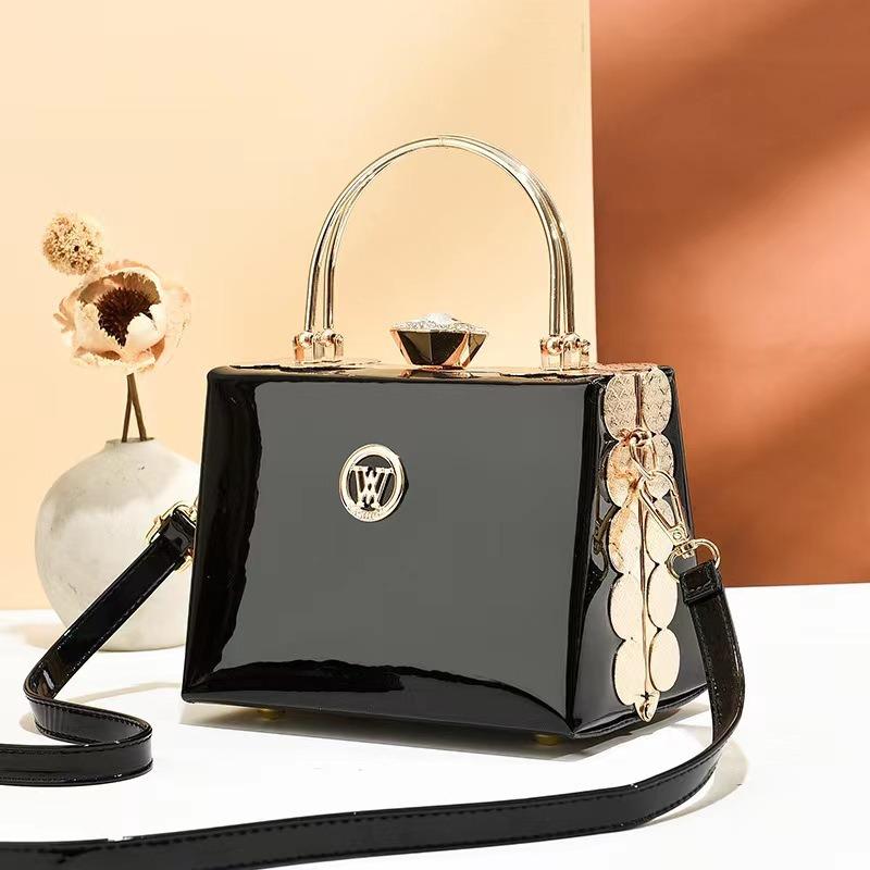 Women's Bag Bright Leather Multi-functional Dinner Messenger Portable Bag Shoulder Bag Handbag