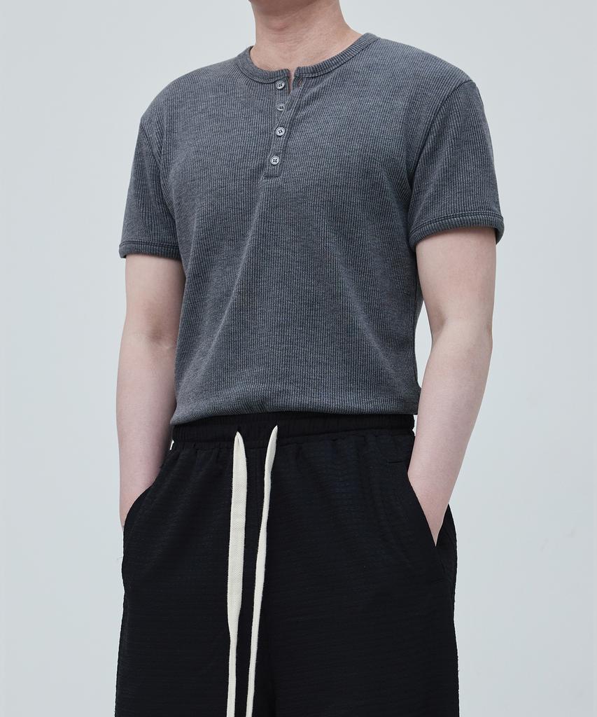 OX STUDIOS Ribbed Semi-Muscle Fit Henley Neck T-Shirt (Charcoal)