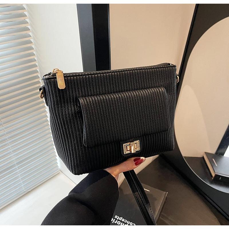 

Niche design bag women s new trendy commuter fashion versatile shoulder messenger bag чёрный