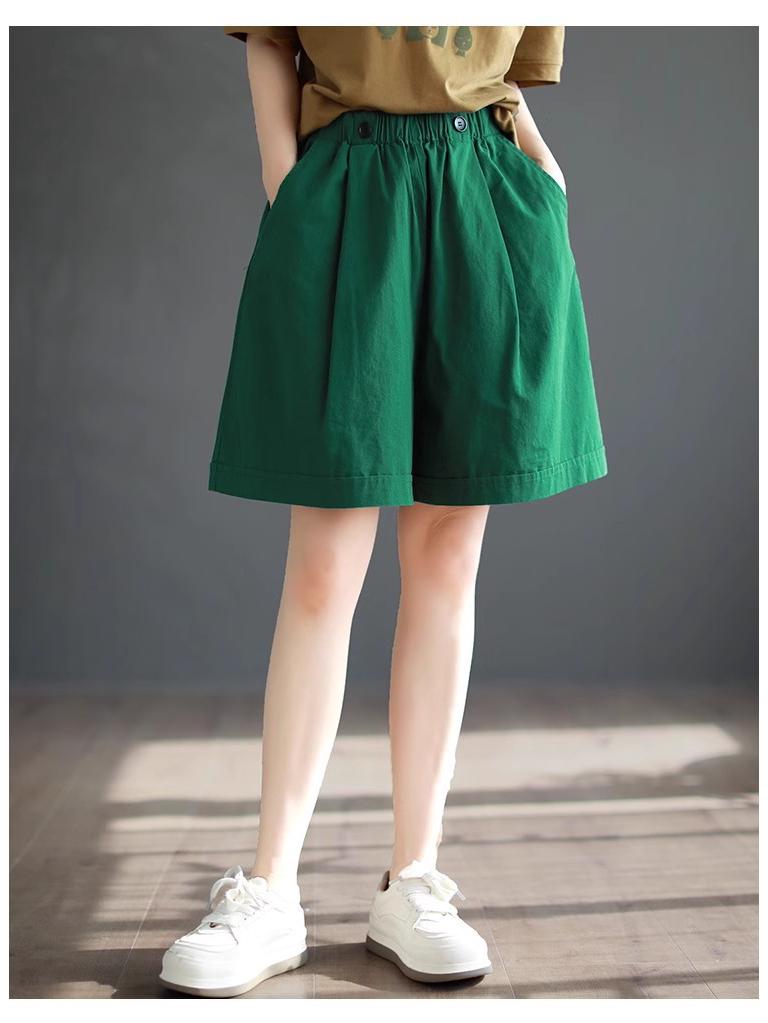 Women's Plus Size Cotton Retro Cargo Shorts - Multi-Color, Wide-Leg, Elastic Waist, Loose Fit, Versatile Five-Point Pants