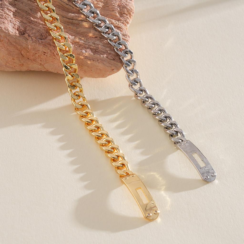 Metal wind chain buckle bracelet personalized fashion design bracelet feeling bracelet jewelry