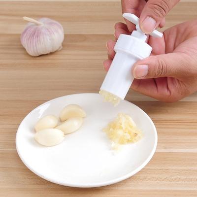 New Ideas Ginger Garlic Manual Press Twist Cutter Crusher Cooking Tool Plastic Garlic Presses Blenders Peeler