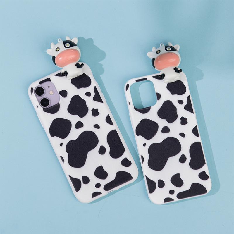 Creative LED Cow Keychain with Light and Sound Cute Q Version Pendant for Phone Cases and Backpacks