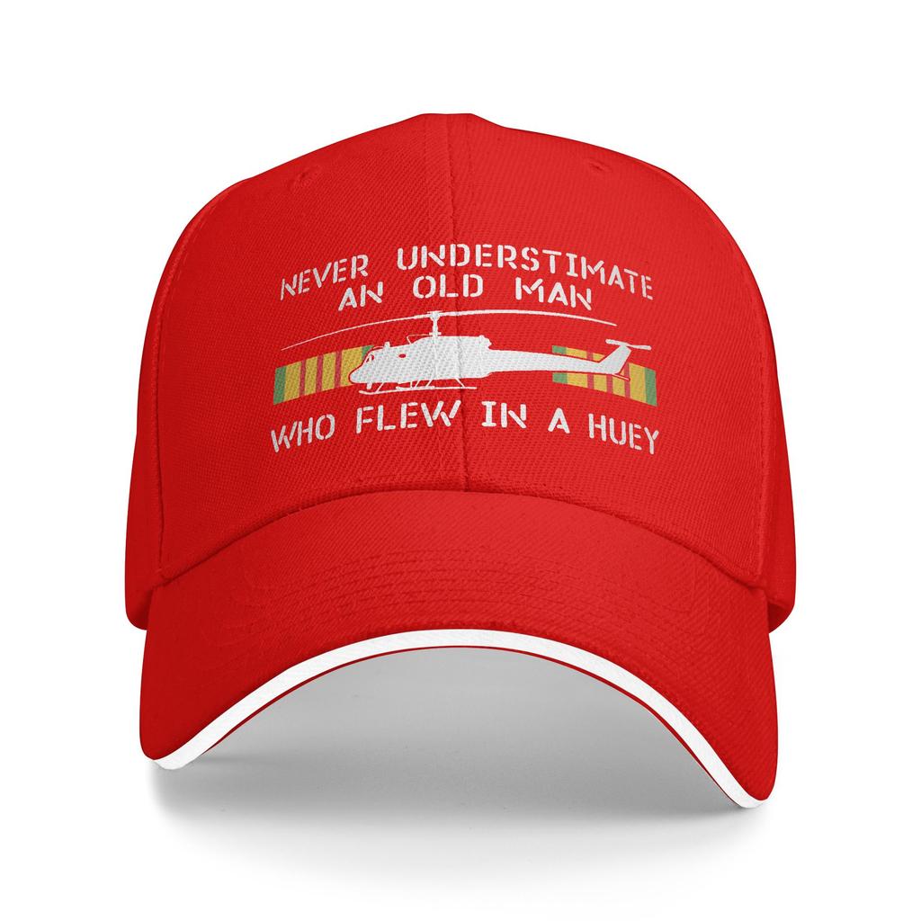 Summer Casual Baseball Cap NEVER UNDERSTIMATE AN OLD MAN WHO FLEW IN A UH-1 HUEY Sport Hats For Sunscreen Fitted Baseball Caps