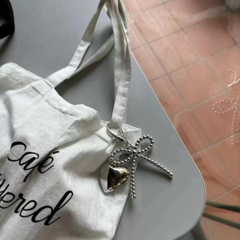 Portachiavi Semplice Fiocco Cuore Stile Y2K Portachiavi Nodo Fiocco Perline Ciondolo Estetico per Borsa Decorazione per Appendere Chiavi Regali Femminili