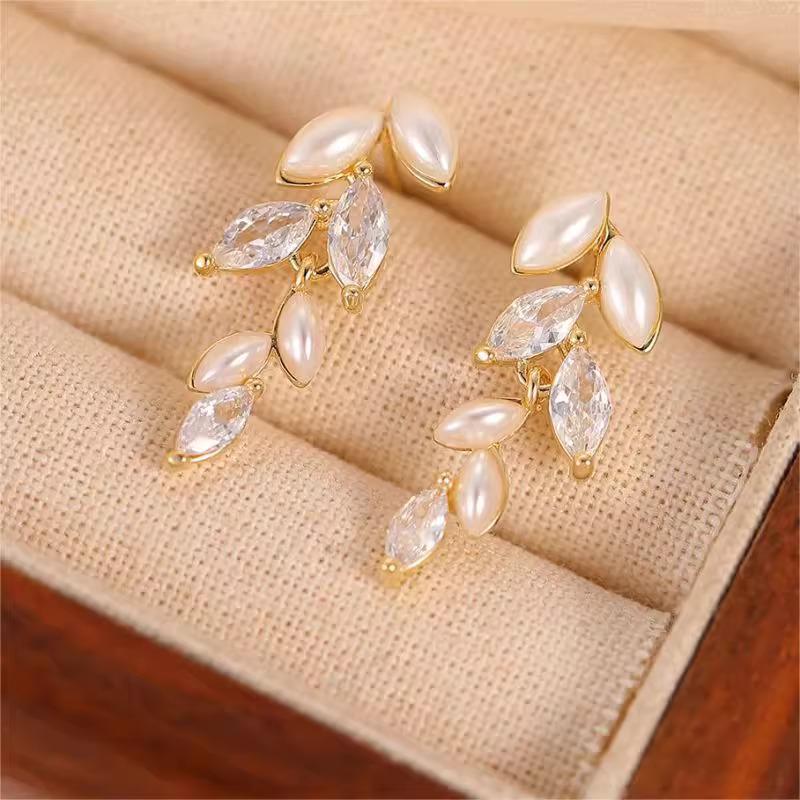Elegant Micro-Paved Glass Leaf Tassel Stud Earrings for Women