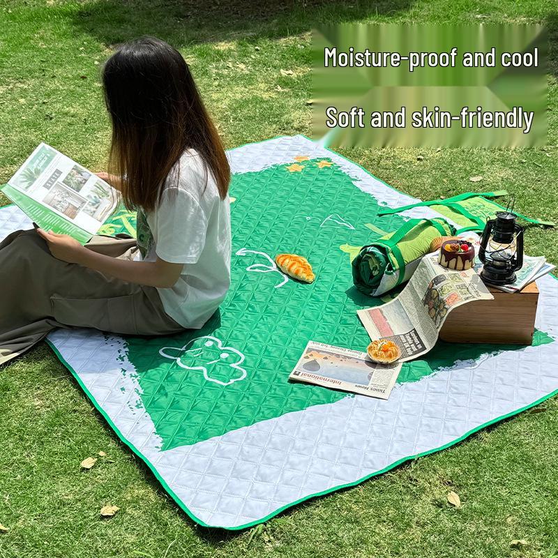 Three-Layer Waterproof & Moisture-Proof Outdoor Picnic Mat 150x100 cm