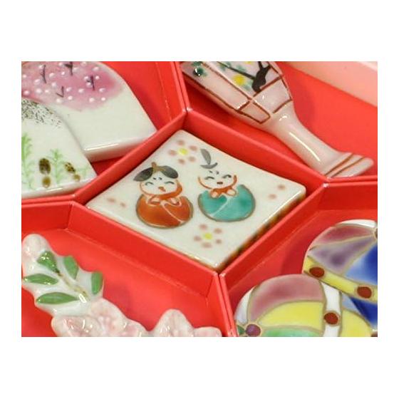Kyo-yaki Kiyomizu-yaki Chopstick Rests, Kyoto Hinamatsuri Collection, Set of 5: Temari, Mamebina, Peach Blossom, Hinabina, Porcelain, Japan