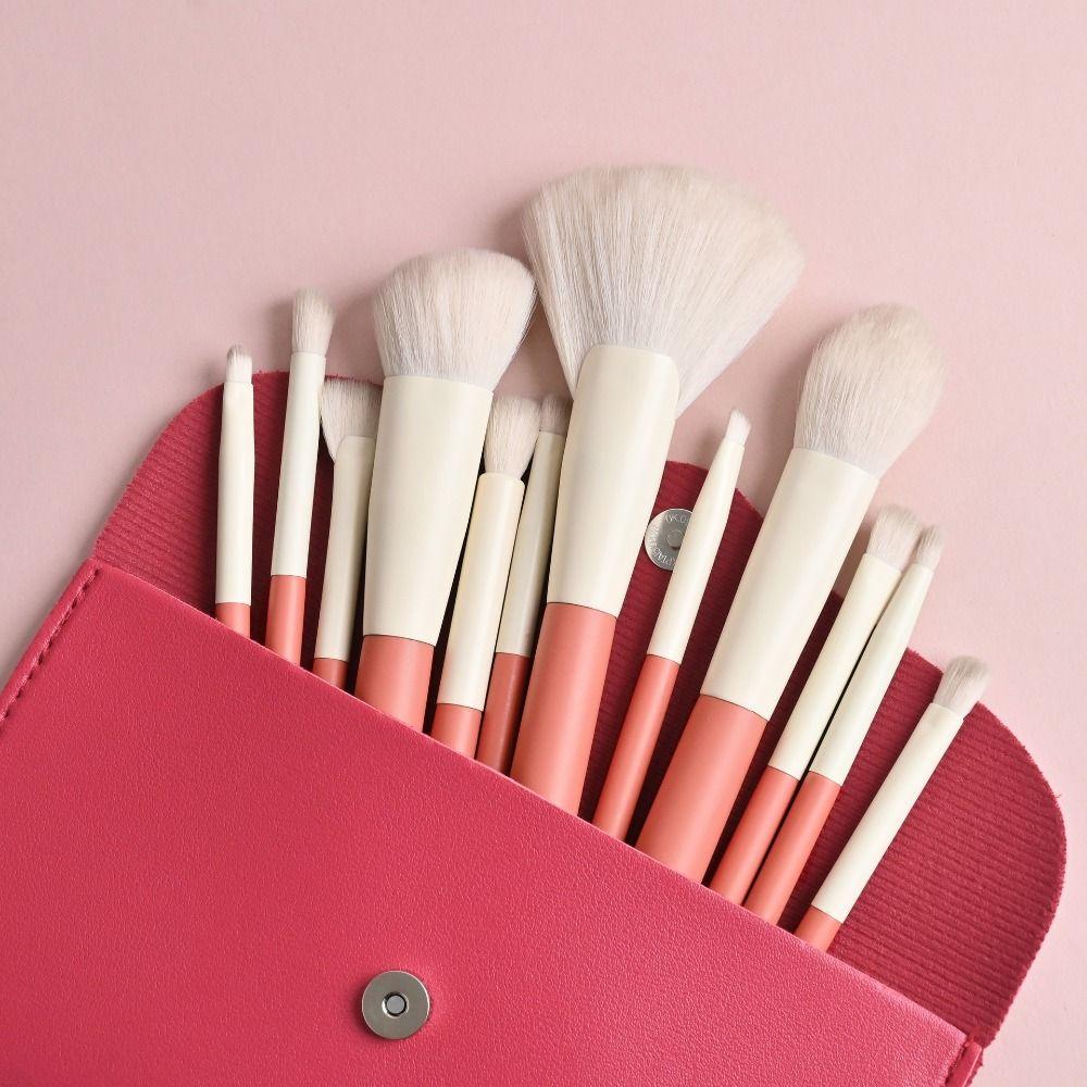 Fluffy Makeup Brush Set Soft Hair Concealer Brush Loose Powder Brush Eye Shadow Brush Women