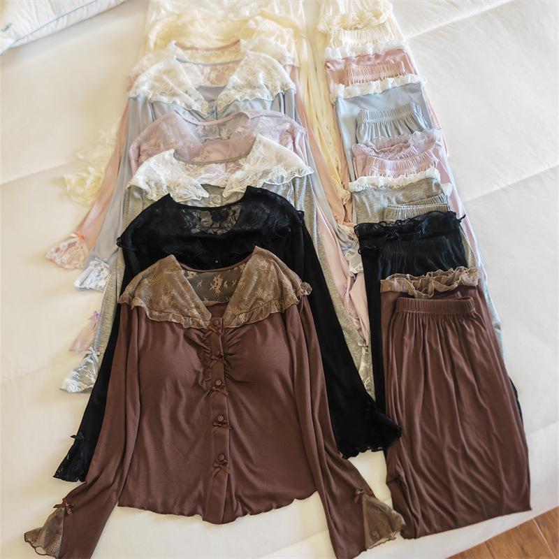 Damska piżama modalna z wkładkami na biust: Dwuczęściowy komplet do domu z długim rękawem i długimi spodniami na każdą porę roku