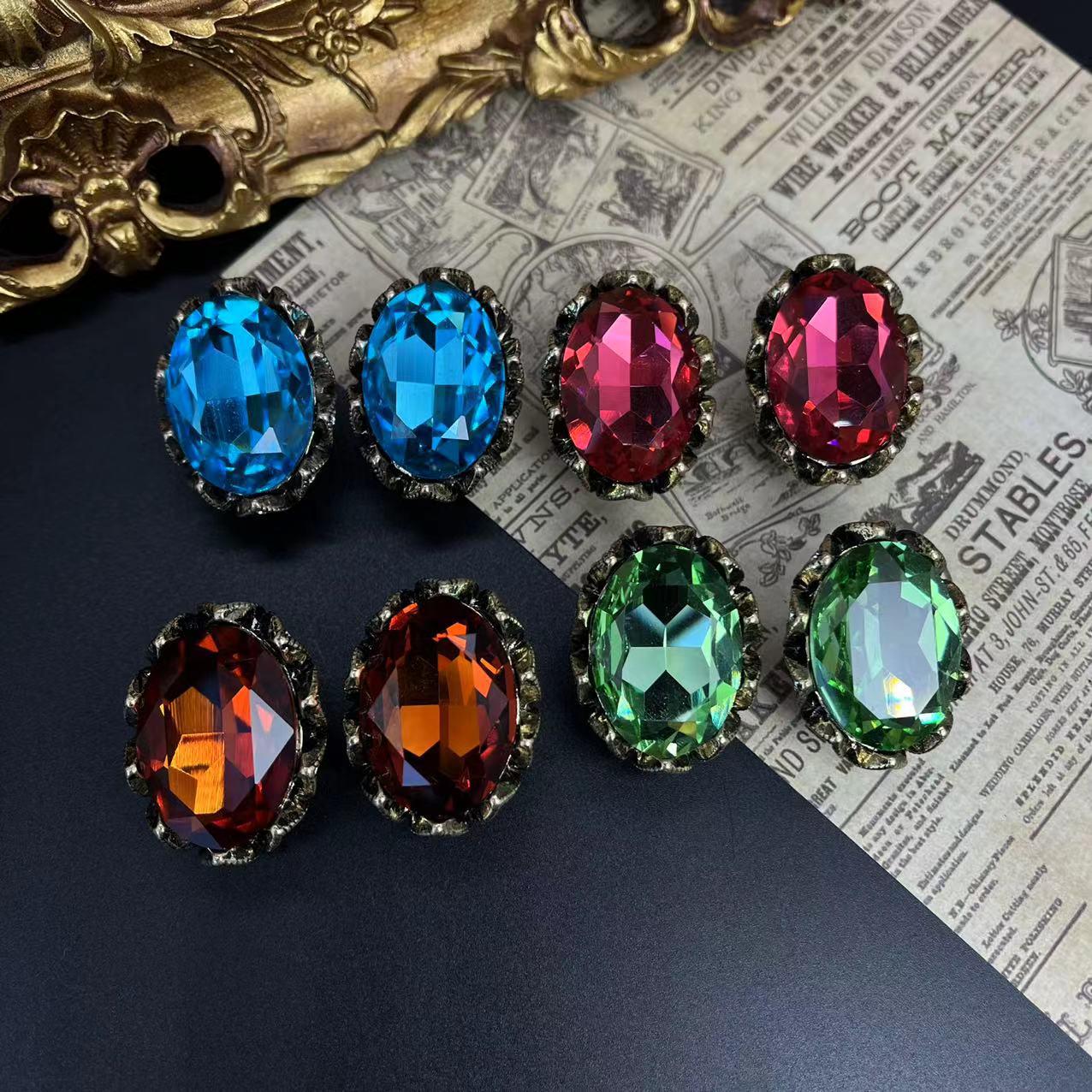 

Vintage Rhinestone Crystal Stud Earrings - European & American Style