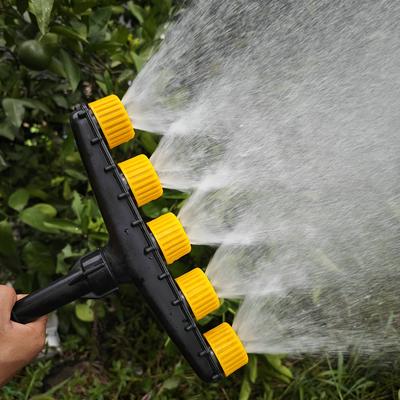 1pc Garden Watering Tool, Multi-Head Lawn Care Sprinkler, Multi-Hole Spray Nozzle for Watering Vegetables and Gardens, Garden Watering Sprinkler