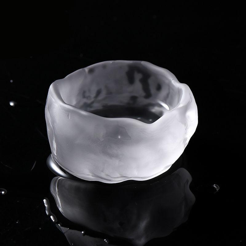 1 set da 50 ml di piccole tazze da tè in vetro irregolare, resistenti al calore, in vetro spesso con sottobicchiere, adatte per bevande calde come tè e caffè.