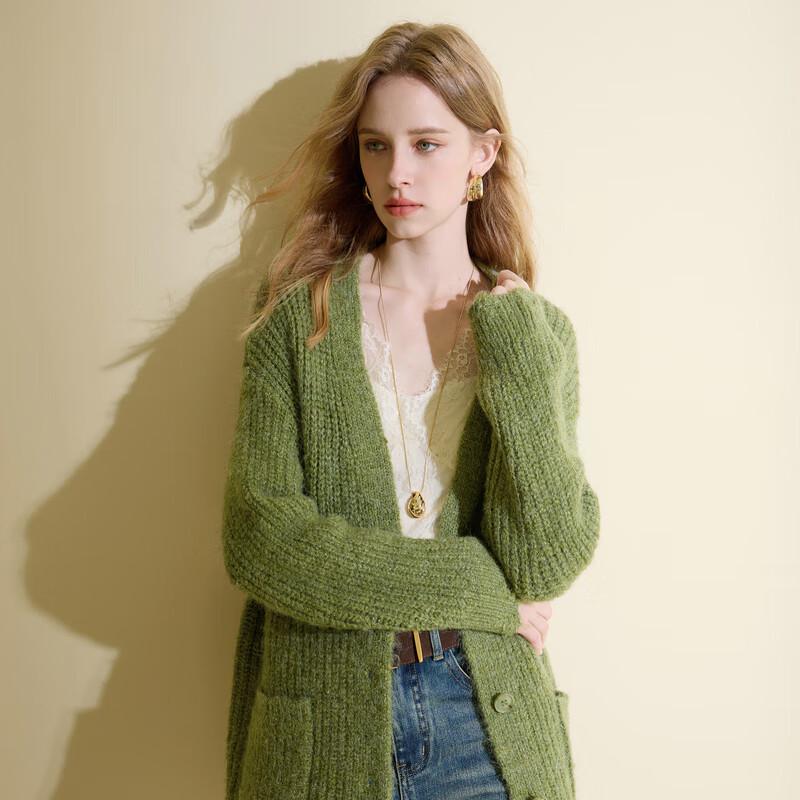 

Sancai V-Neck Relaxed Fit Fuzzy Knit Cardigan XL