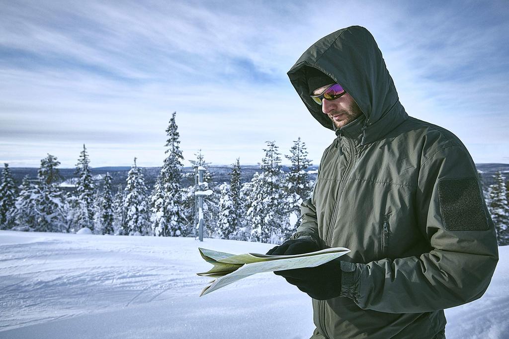 Helikon-Tex Gen III Level 7 ECWCS ClimaShield Jacket, Level 7, Lightweight Military Jacket, Men's, Coyote Brown, Size S