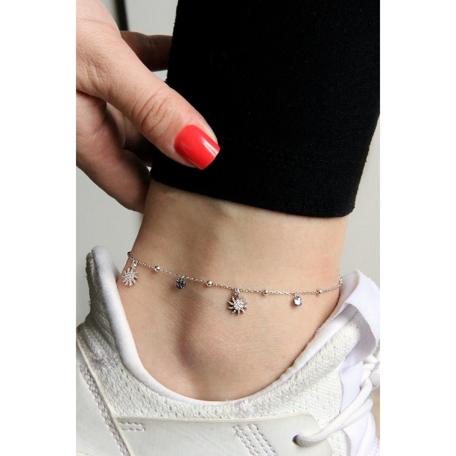 

925 Sterling Silver Hothal With Sun Motif - H002801