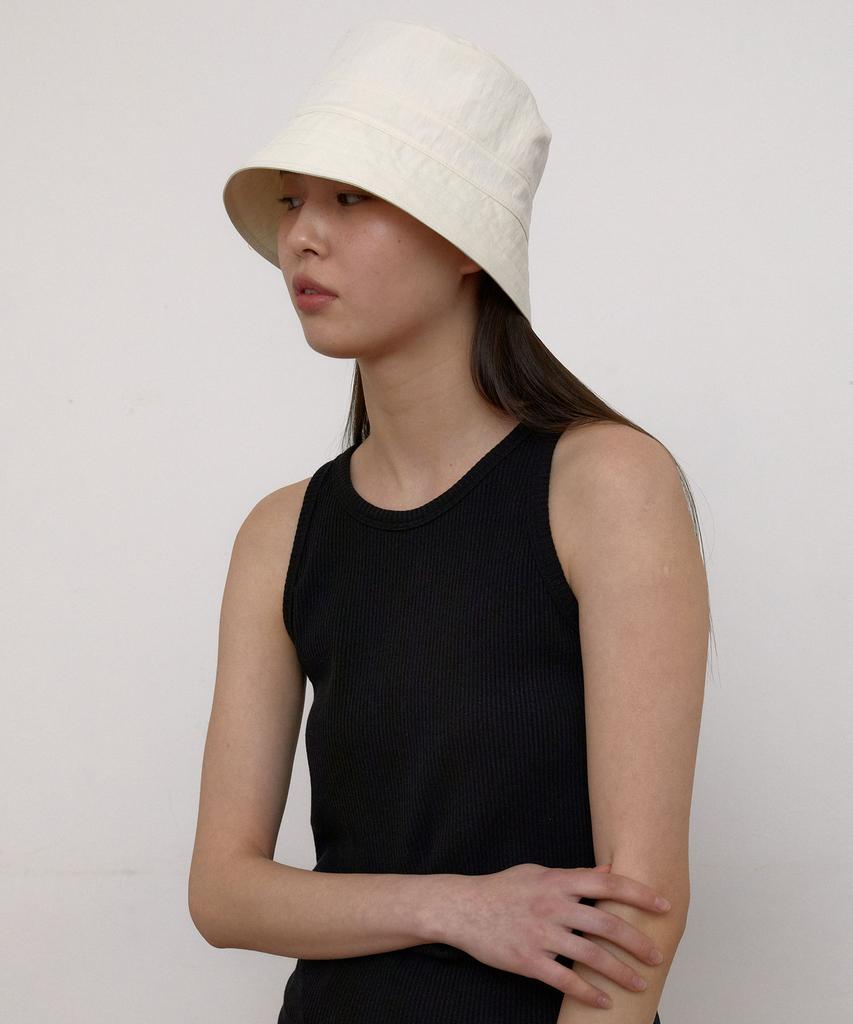 38COMEONCOMMON Cotton Bucket Hat (Ivory)