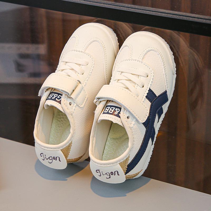 

Осень 2025 новые детские кроссовки Форрест Гамп на мягкой подошве, детские туфли, корейская версия, повседневные кеды для мальчиков и девочек, белые туфли 48 pairs for a whole box of 31-36 yards синий