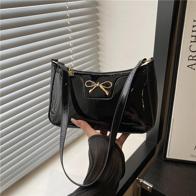 Simple and Explosive Underarm Baguette Bag 2025 New Solid Color High-end Bow Commuting Versatile Bag Shoulder Bag