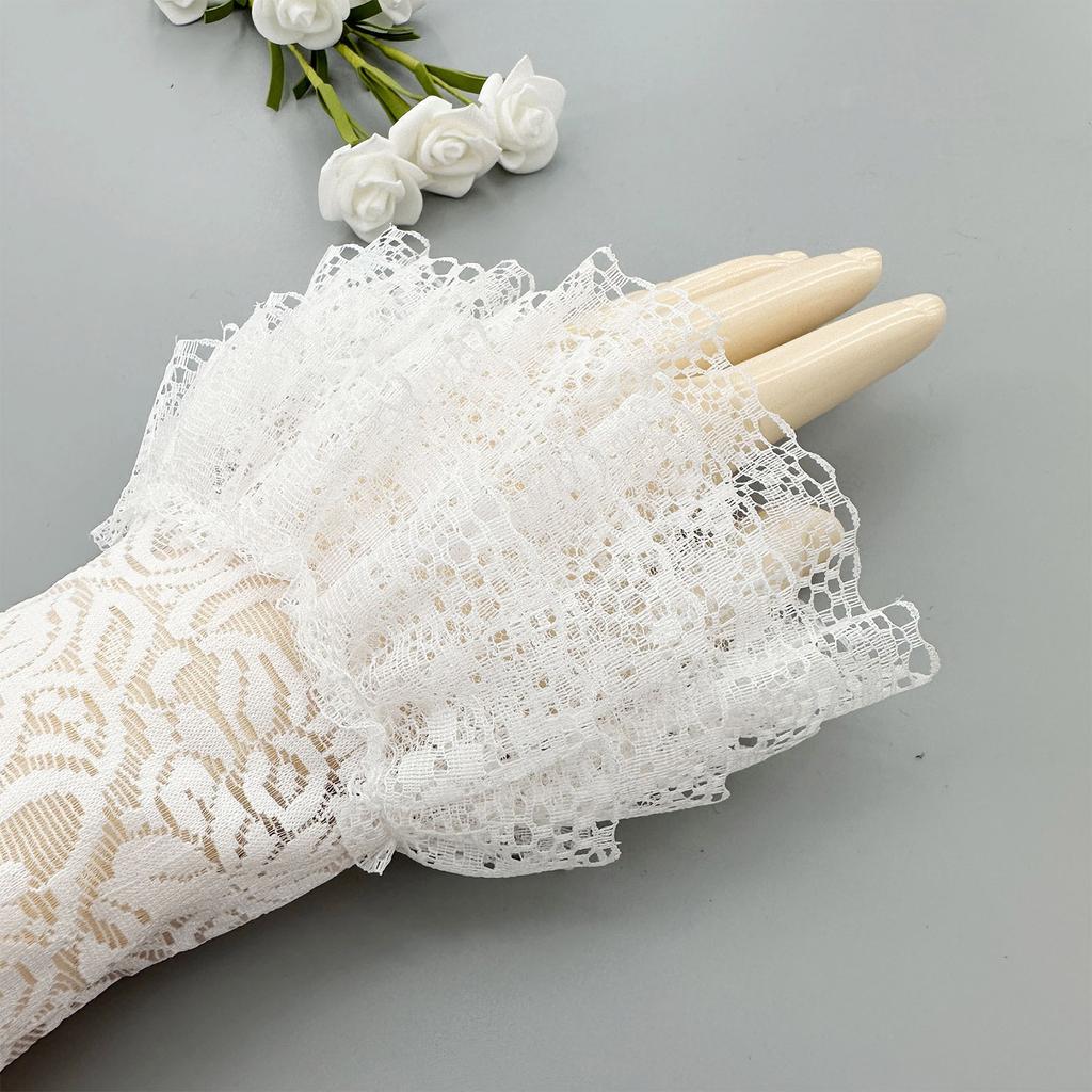 1 Pair Womens Wrist Cuffs Flower Ruffle Lace Pleated Horn Cuffs Detachable Shirt False Sleeves Wrist Warmers