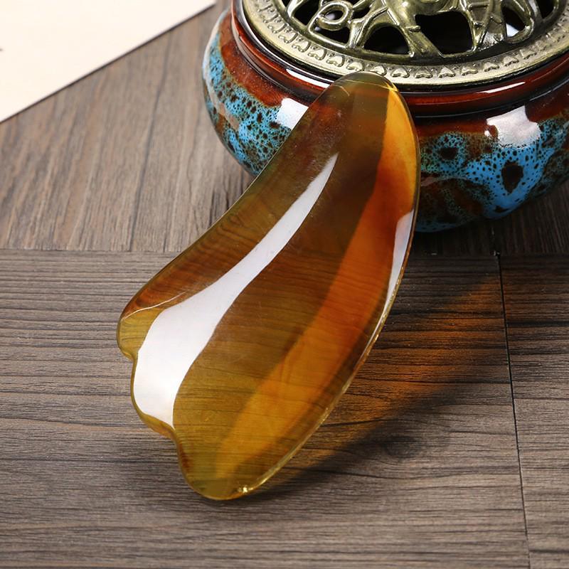 Buffalo Horn Gua Sha Board – Acupoint Scraper for Full Body and Face Meridian Massage in Beauty Salons